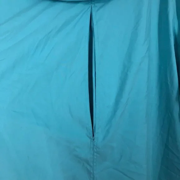 NWT Women’s Plus SZ 2X Light Blue Puffer Coat with Fur Trimmed Hood, Super Soft - Picture 9 of 12